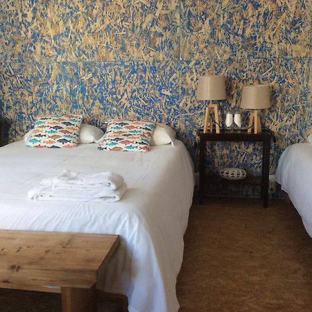Marina Lounge Hostelポンタ・デルガダ エクステリア 写真