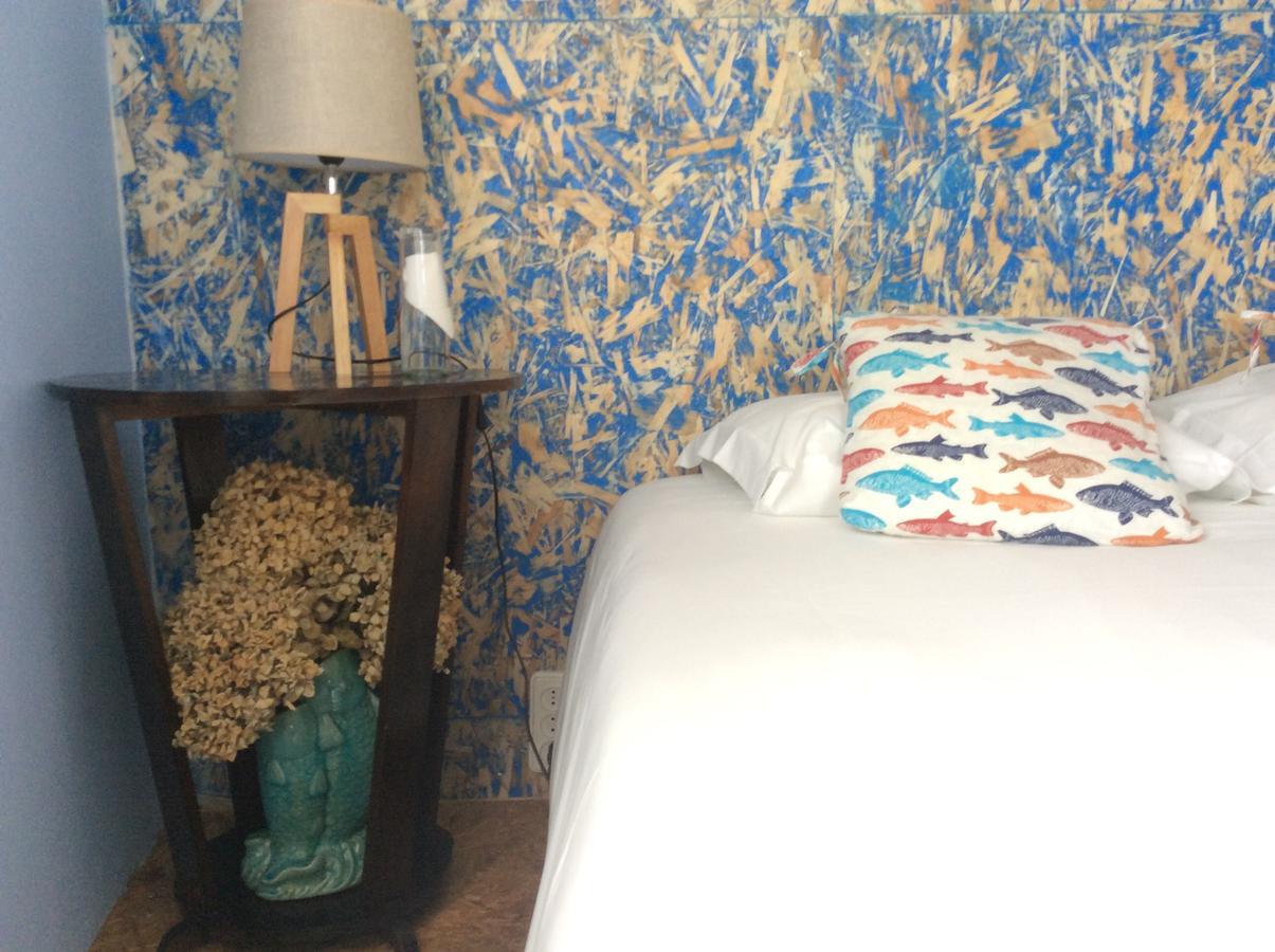 Marina Lounge Hostelポンタ・デルガダ エクステリア 写真